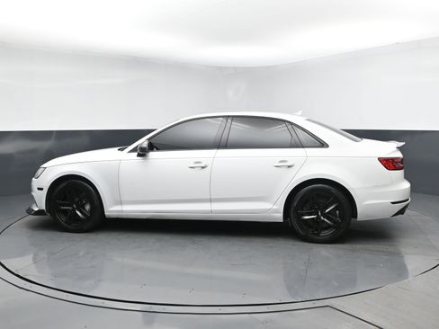 Used 2017 Audi A4 2.0T Premium image 4