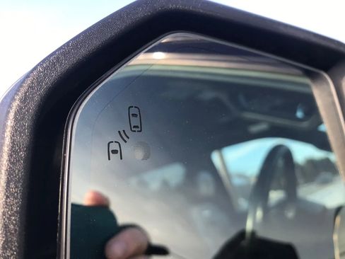 Used 2019 Ford F150 Platinum image 10