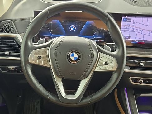 Certified 2023 BMW X7 xDrive40i w/ Executive Package image 21