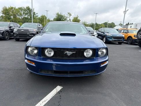 Used 2008 Ford Mustang GT RWD image 4