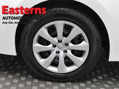 Used 2019 Toyota Corolla LE FWD image 31
