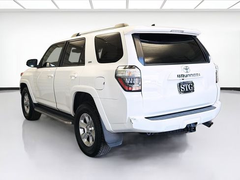 Used 2023 Toyota 4Runner SR5 Premium image 6