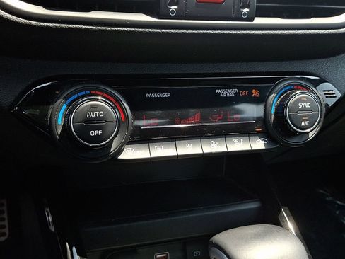 Certified 2023 Kia Forte GT-Line FWD image 24