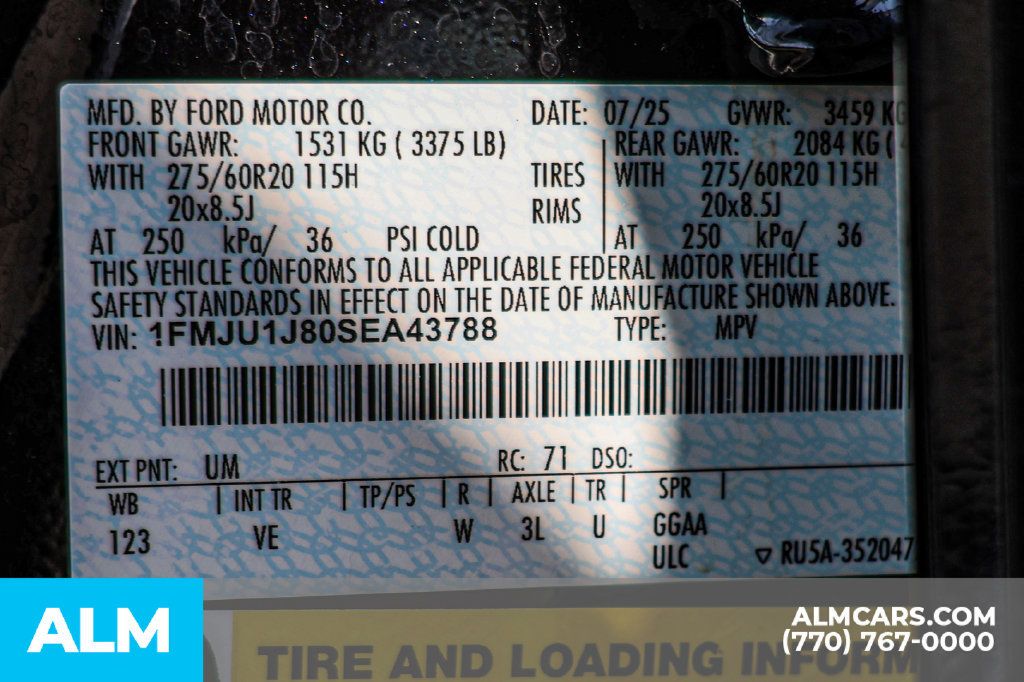 Used 2025 Ford Expedition Active AWD/4WD image 66
