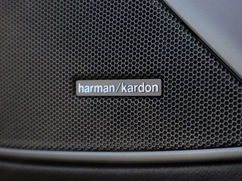 Used 2023 BMW M3 Competition w/ Executive Package AWD/4WD image 10