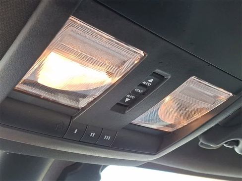 Used 2023 Dodge Challenger R/T Scat Pack image 25