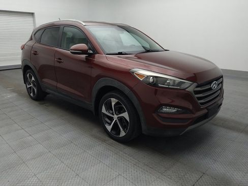 Used 2016 Hyundai Tucson Sport image 13