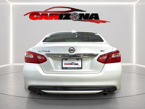 Used 2016 Nissan Altima 2.5 SV w/ Convenience Package image 7