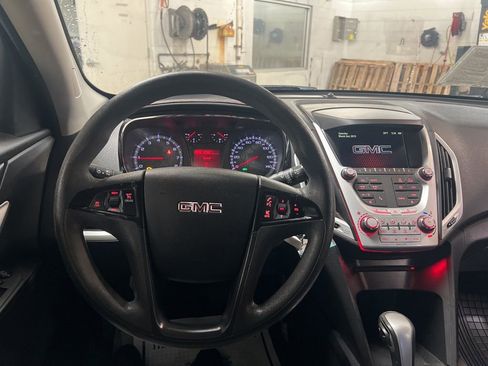 Used 2015 GMC Terrain SLE image 21