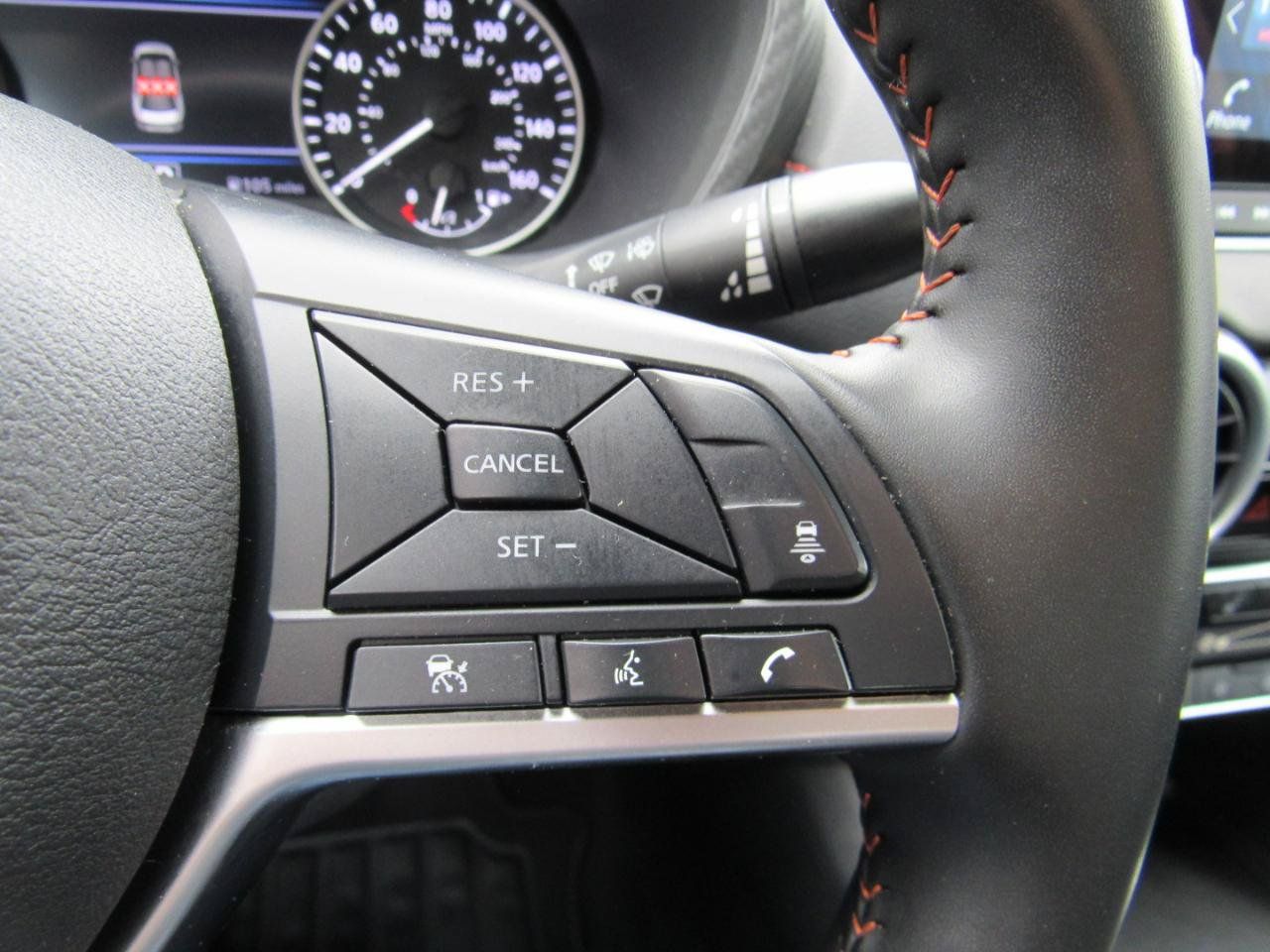 Used 2025 Nissan Sentra SR FWD image 21