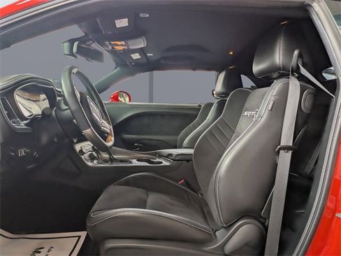 Used 2023 Dodge Challenger SRT Hellcat w/ Driver Convenience Group image 15