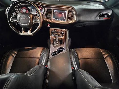 Used 2018 Dodge Challenger SRT Hellcat image 18