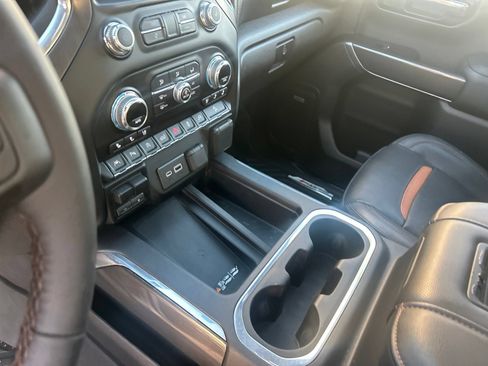 Used 2020 GMC Sierra 1500 AT4 w/ AT4 Premium Package AWD/4WD image 39