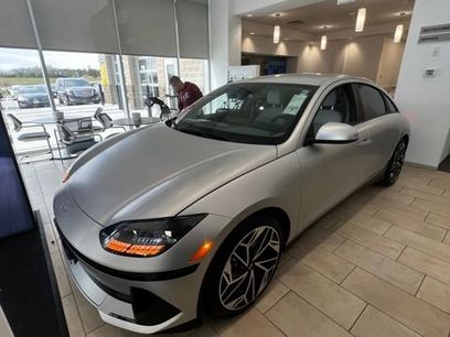 New 2025 Hyundai Ioniq 6 SEL