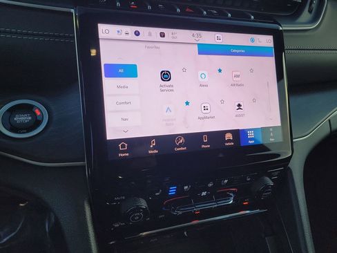 New 2025 Jeep Grand Cherokee L Limited w/ Luxury Tech Group II image 7