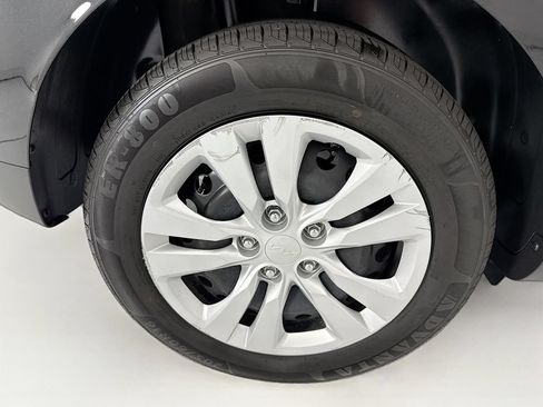 Used 2023 Kia Soul LX FWD image 31