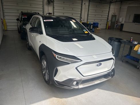 Used 2023 Subaru Solterra AWD image 8