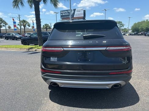 Used 2022 Lincoln Corsair FWD w/ Premium Package image 4