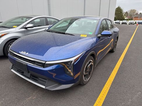 Used 2025 Kia K4 EX image 7