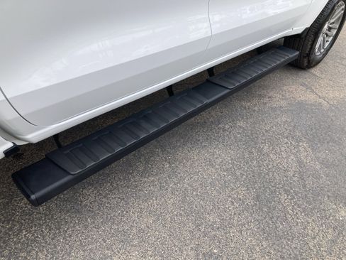 Certified 2024 Chevrolet Colorado LT w/ LT Convenience Package II image 5