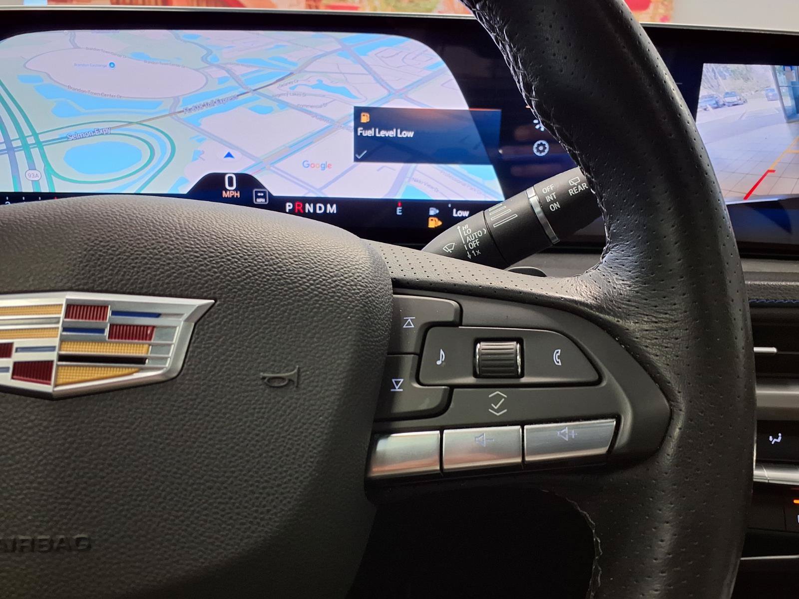 Certified 2025 Cadillac XT4 Sport FWD image 29