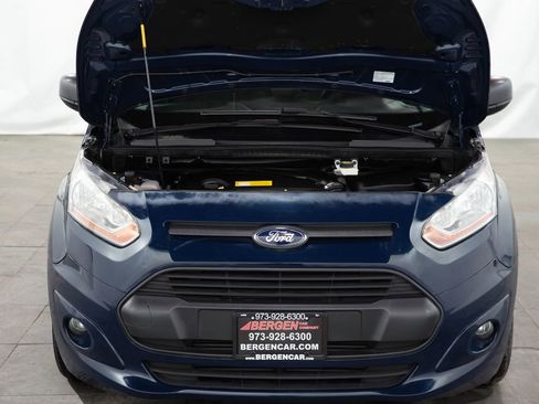 Used 2016 Ford Transit Connect XLT image 3