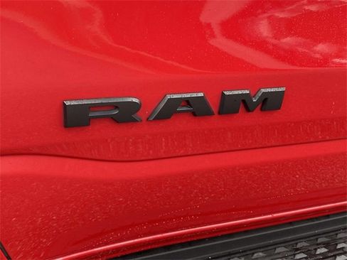 Used 2022 RAM 1500 Big Horn w/ Built-to-serve Edition image 14