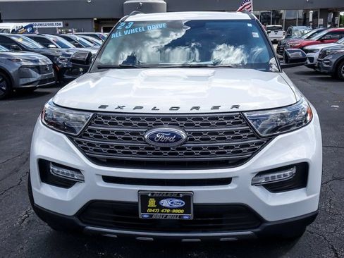 Certified 2023 Ford Explorer XLT w/ XLT Sport Appearance Package AWD/4WD image 5