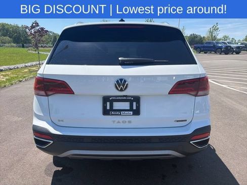 Used 2022 Volkswagen Taos SE w/ IQ.Drive SE Package AWD/4WD image 10