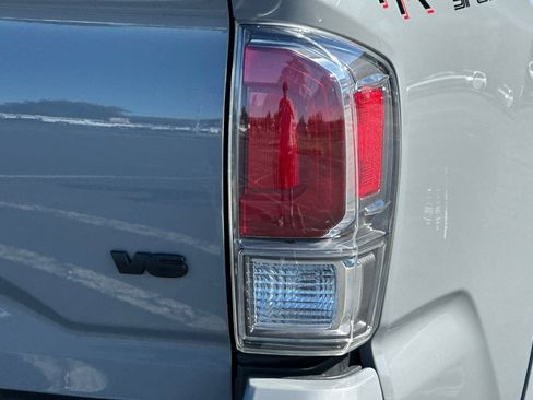 Used 2020 Toyota Tacoma TRD Sport w/ TRD Premium Sport Package AWD/4WD image 49