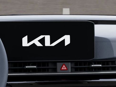 New 2025 Kia Carnival SX Prestige FWD image 20