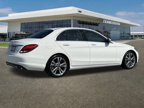 Used 2018 Mercedes-Benz C 300 Sedan image 11