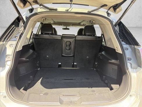 Used 2015 Nissan Rogue SL w/ SL Premium Package AWD/4WD image 14