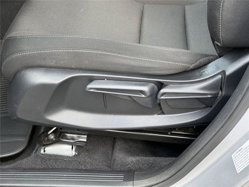 Used 2024 Honda CR-V LX image 13