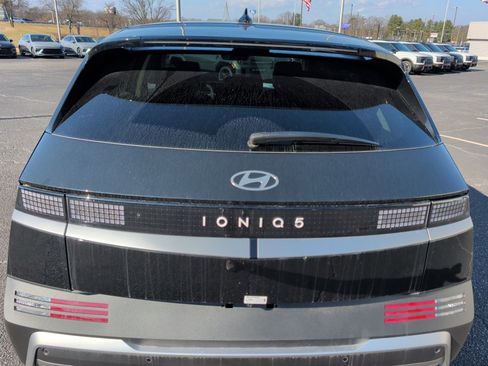 New 2026 Hyundai Ioniq 5 SEL image 14