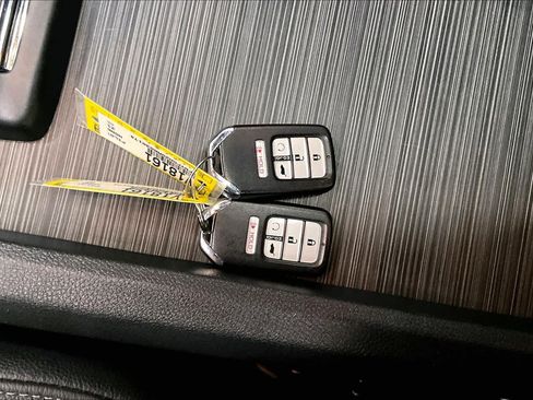 Used 2021 Honda Pilot Special Edition image 13