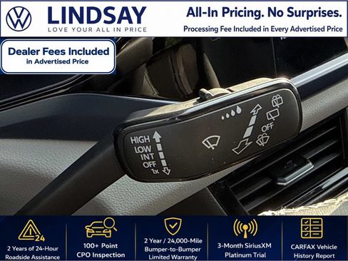 Used 2023 Volkswagen Taos SE w/ Panoramic Sunroof Package FWD image 22