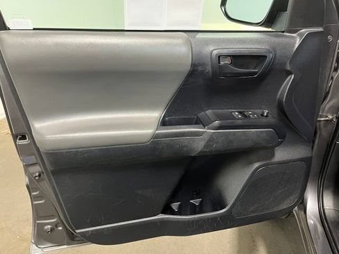 Used 2020 Toyota Tacoma SR w/ SX Package RWD image 18