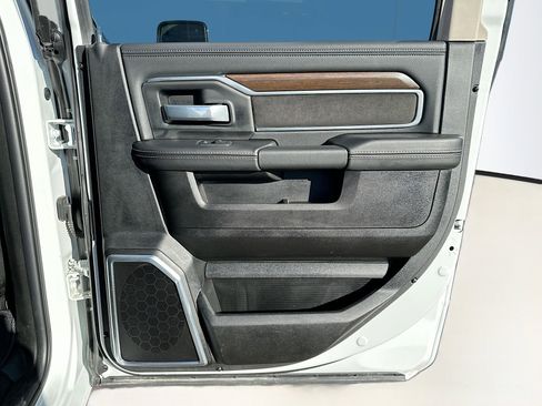 Used 2024 RAM 2500 Laramie w/ Safety Group image 31