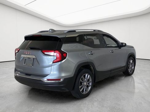 Used 2024 GMC Terrain SLT FWD image 13
