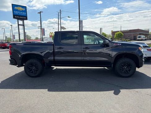 Used 2023 Chevrolet Silverado 1500 LT Trail Boss w/ Protection Package AWD/4WD image 11
