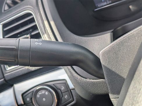 Used 2018 Ford Explorer Limited image 31