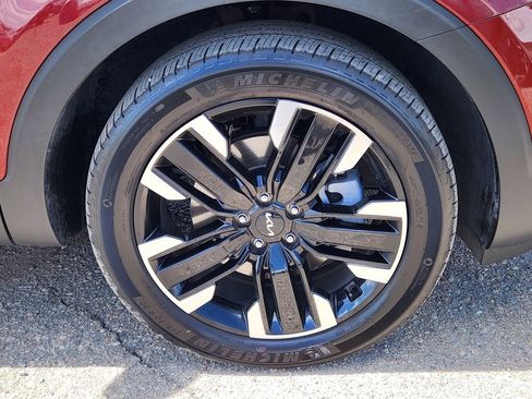 Certified 2023 Kia Telluride SX Prestige AWD/4WD image 16