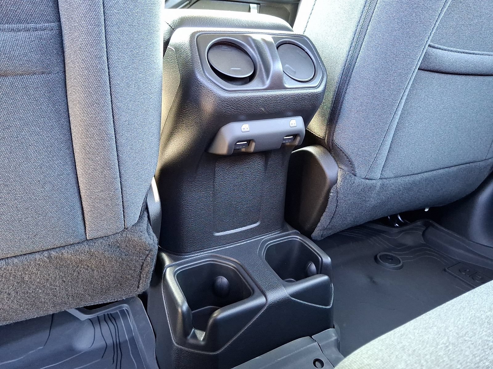 New 2026 Jeep Gladiator Sport AWD/4WD image 7