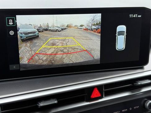 New 2026 Kia Sorento S w/ S Panoramic Sunroof Package image 15