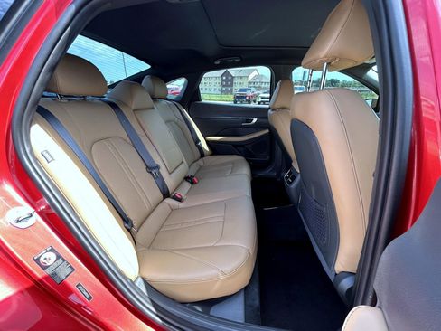 Used 2021 Hyundai Sonata Limited image 19