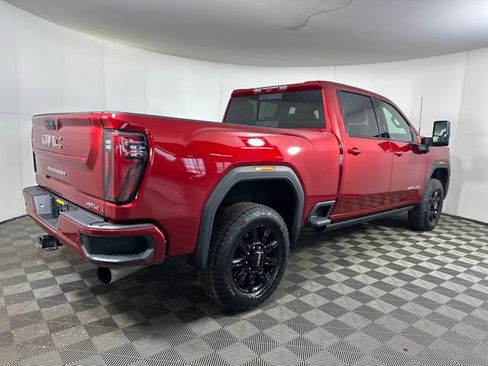 Used 2024 GMC Sierra 2500 AT4 w/ AT4 Premium Plus Package image 3