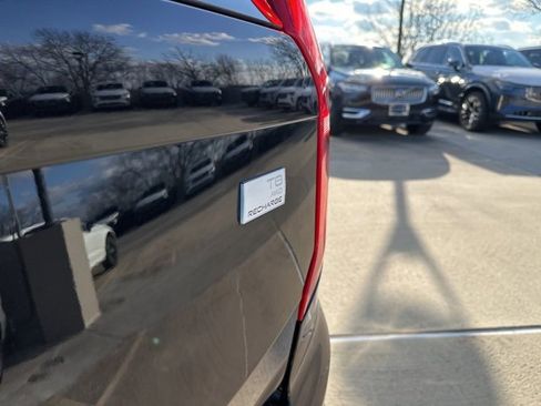 Certified 2024 Volvo XC90 T8 Plus w/ Protection Package Premier image 40
