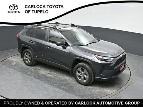 Used 2025 Toyota RAV4 LE image 30