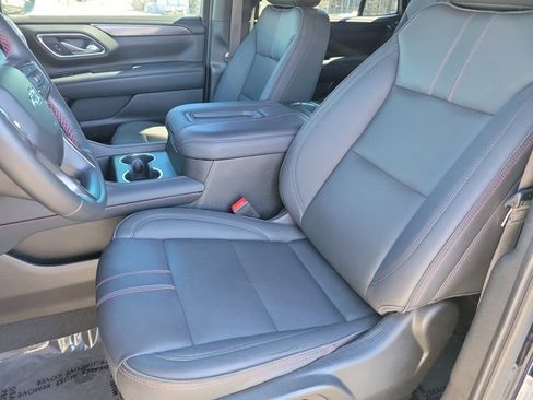 Used 2023 Chevrolet Tahoe RST image 13